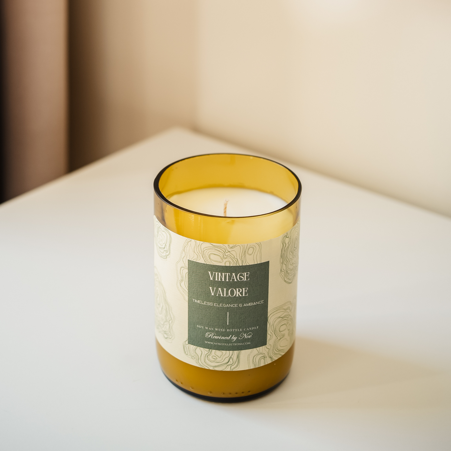 Vintage Vallore – Upcycled Wine Bottle Scented Candle - Rewined by Noé